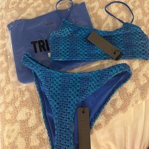 Triangl bikini - Size Large top & bottom - Mica Nayarit